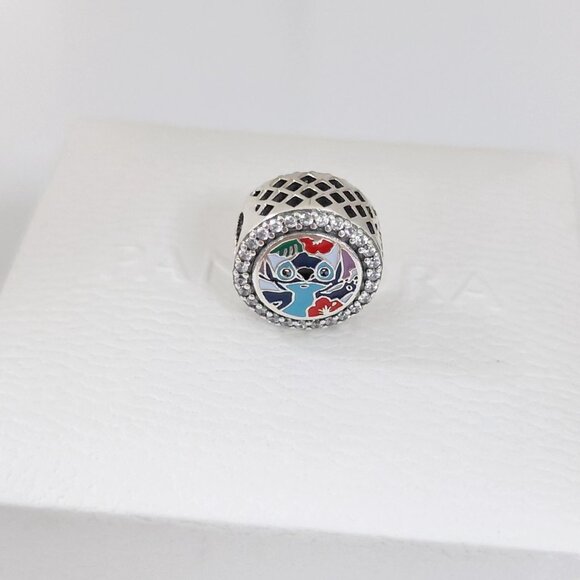 Pandora Disneyland Paris Stitch Button Charm Bead S925 Silver with box - Picture 6 of 10